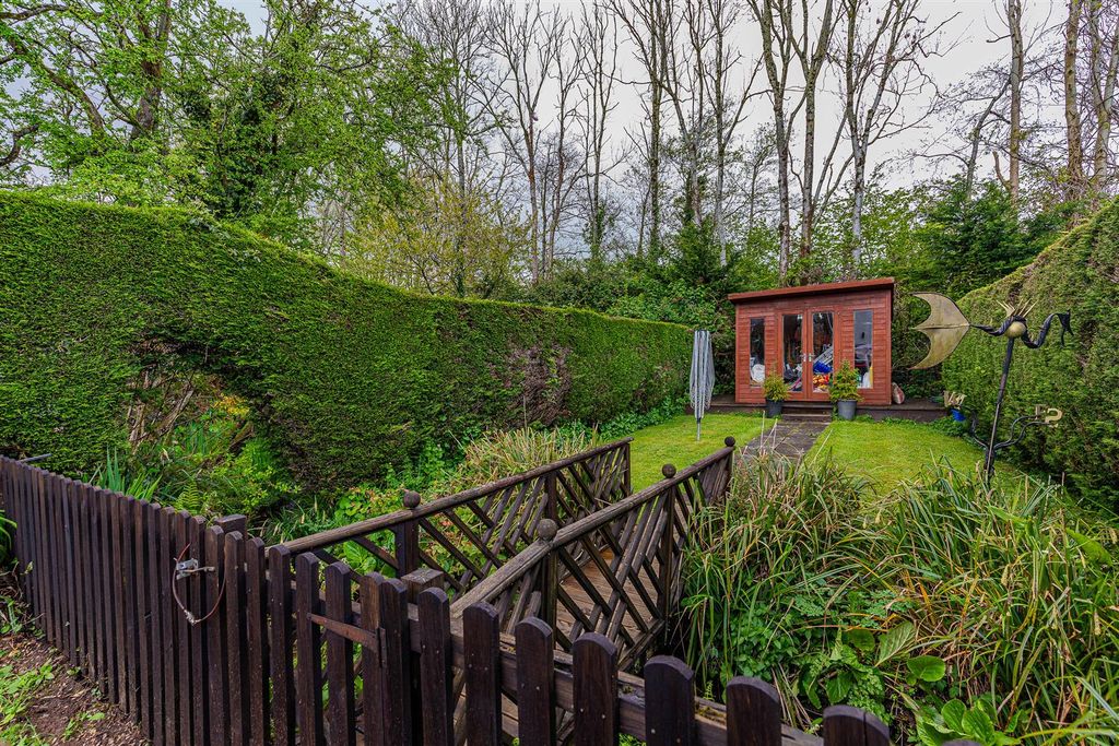 Additional image 15 of 3 bed semi-detached house for saleHampton Crescent West, Cyncoed, Cardiff CF23