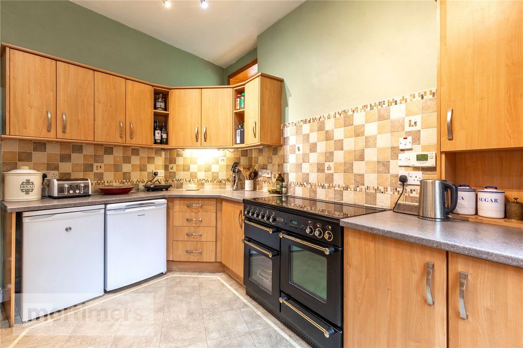 Additional image 7 of 5 bed detached house for saleWhalley New Road, Wilpshire, Blackburn, Lancashire BB1