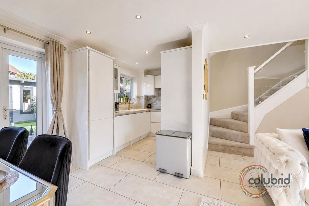Additional image 5 of 2 bed end terrace house for salePound Lane Central, Steeple View SS15