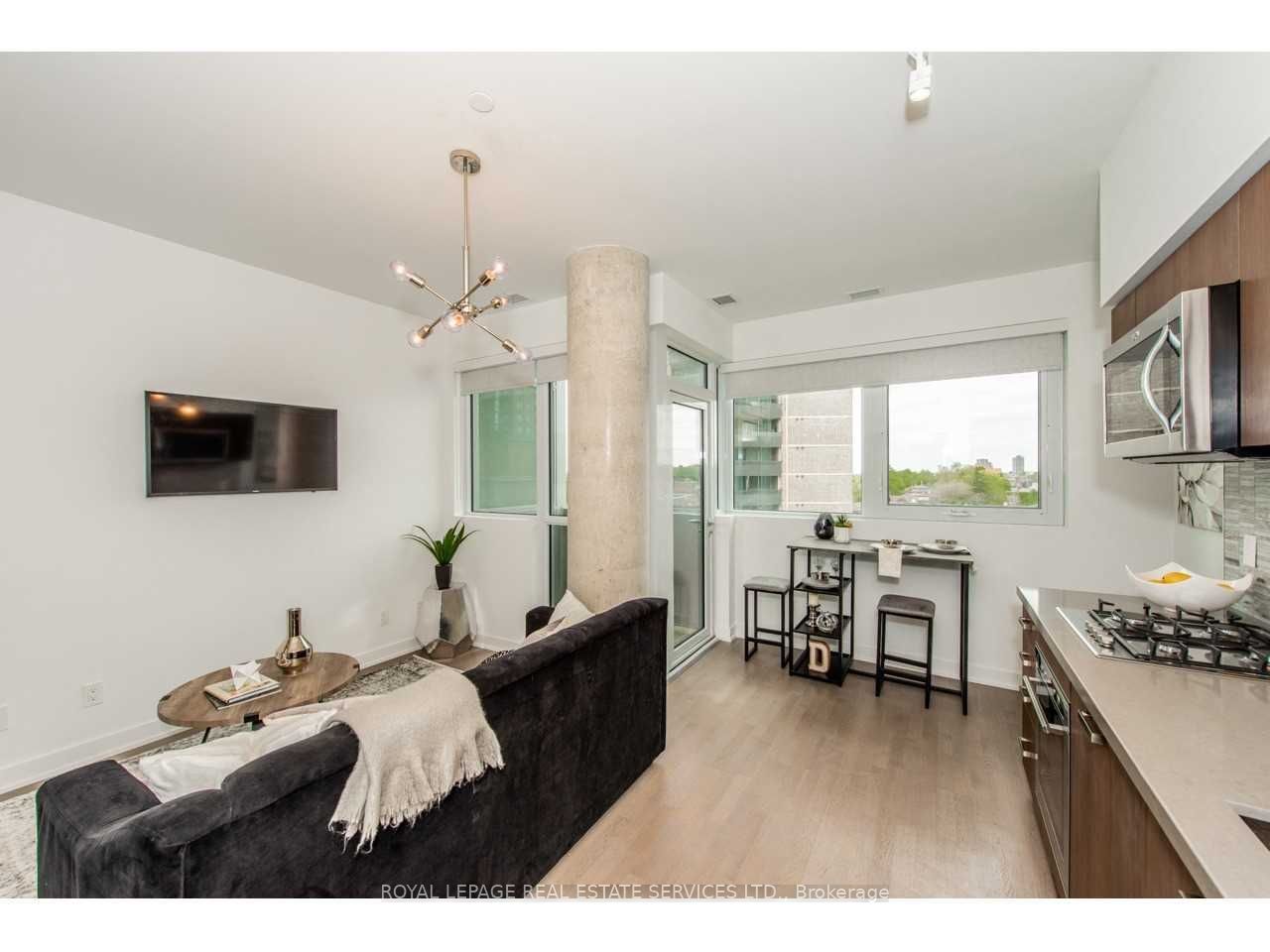Additional image 5 of 418-501 St Clair Avenue W, Toronto, ON, M5P 0A2
