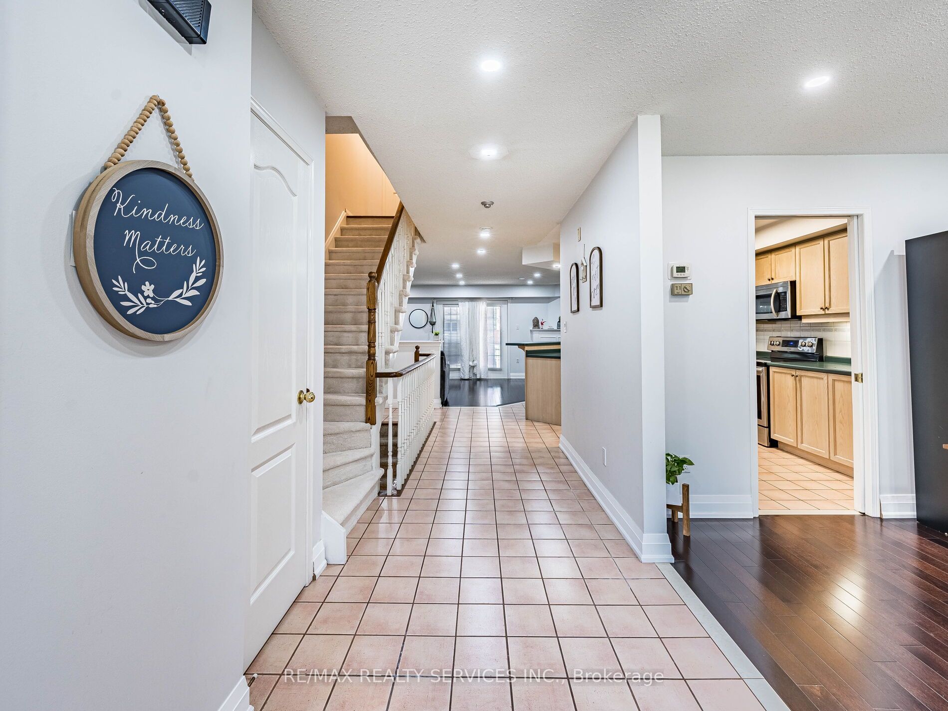 Additional image 5 of 136-1995 Royal Road, Pickering, ON, L1V 6V9