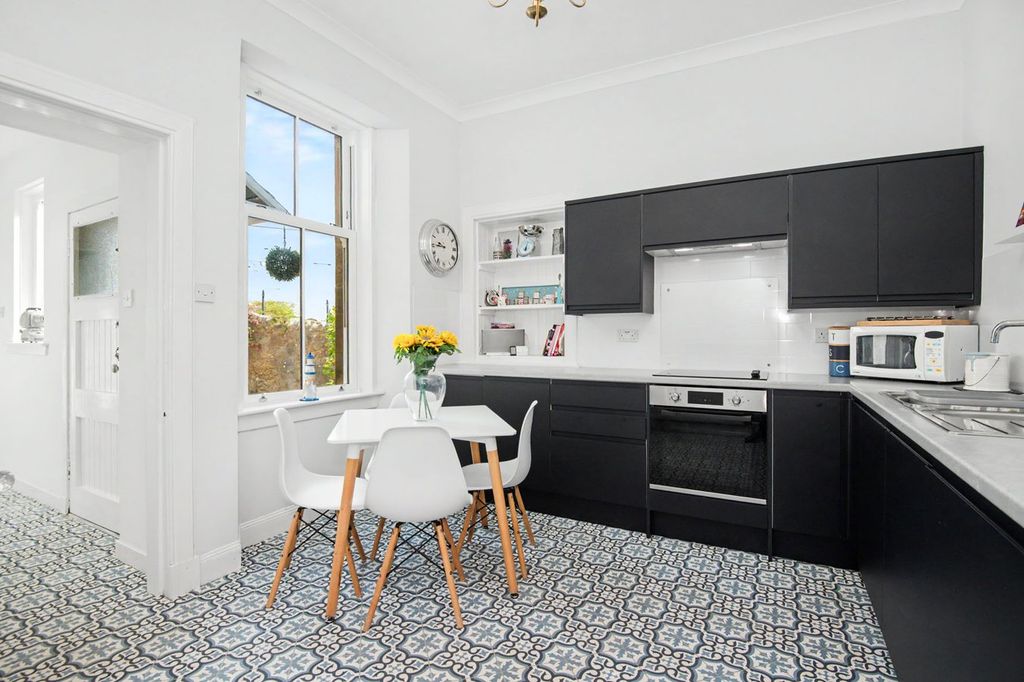 Additional image 4 of 2 bed flat for saleTemple Crescent, Crail, Anstruther KY10