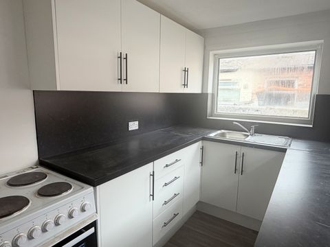 Azalea Avenue, Manchester M18