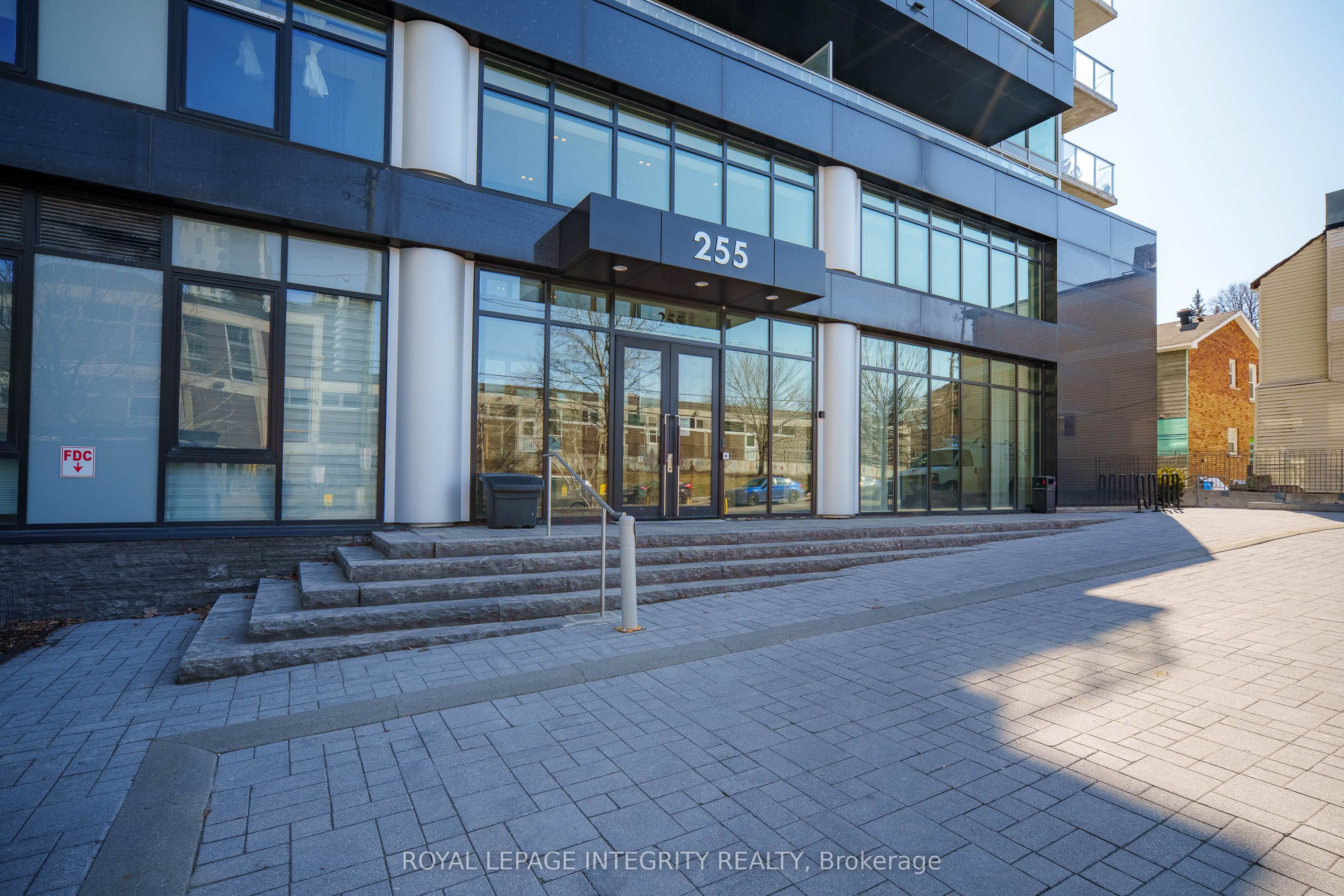 Additional image 3 of #604-255 Bay Street, Ottawa, ON, K1R 0C5