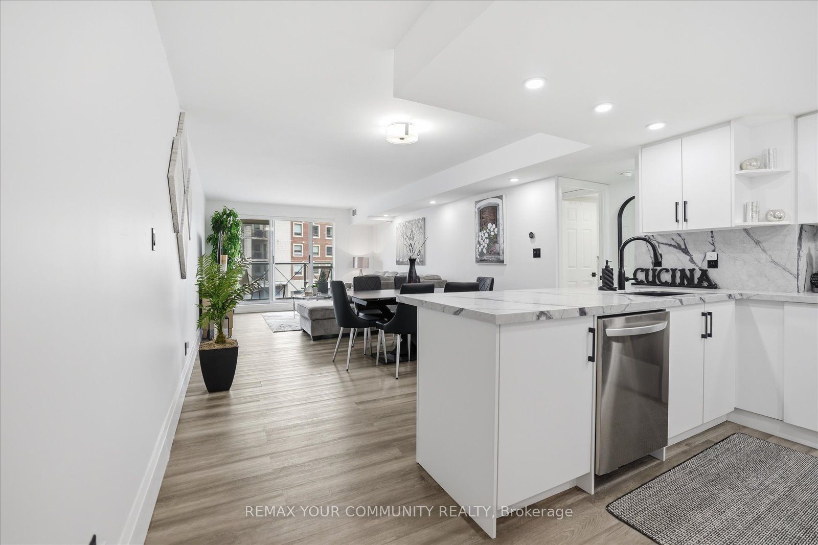 Additional image 4 of 313-121 Woodbridge Avenue, Vaughan, ON, L4L 9E3