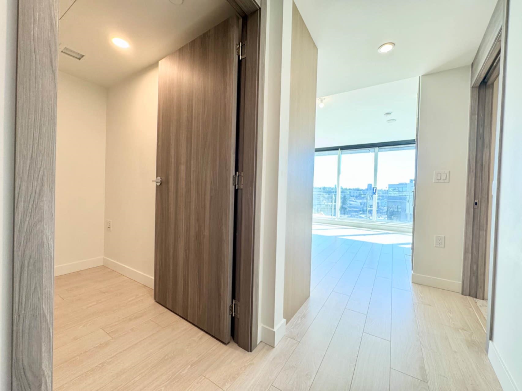 Additional image 3 of 1318-1768 Cook Street, Vancouver, BC, V5Y 0N3