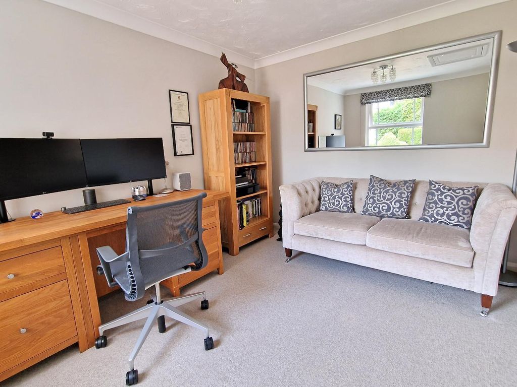 Additional image 13 of 4 bed detached house for salePrimrose Drive, Bicester OX26