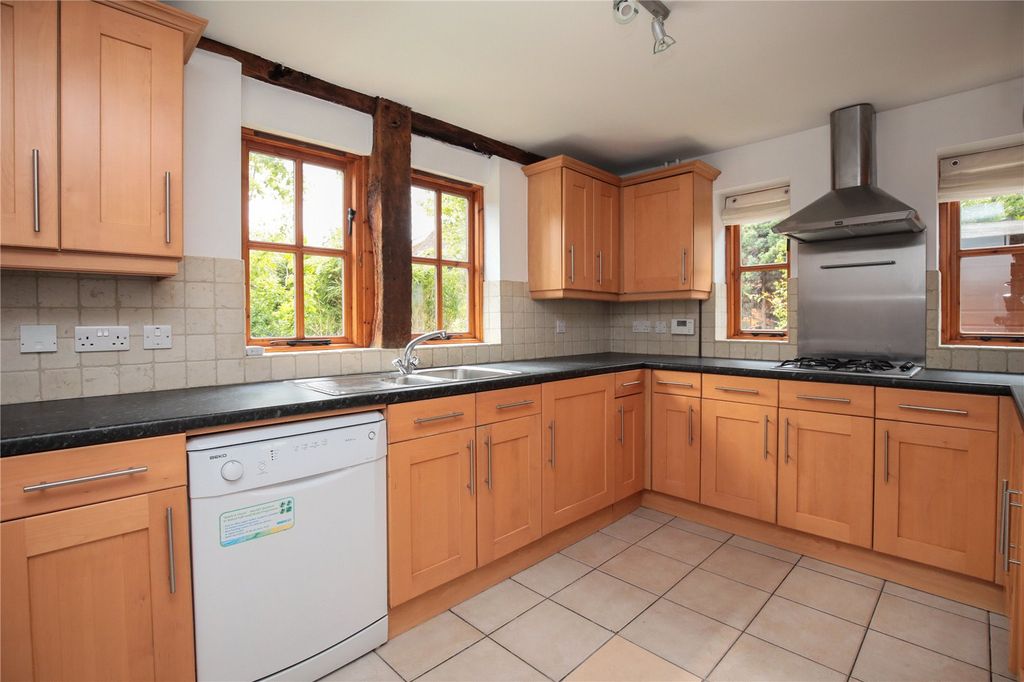 Additional image 29 of 3 bed semi-detached house for saleHatch Farm Mews, Addlestone KT15