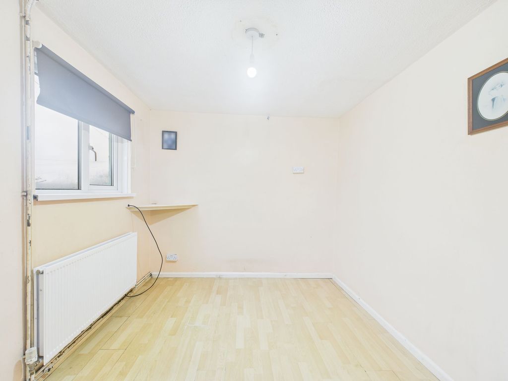 Additional image 3 of 3 bed terraced house for saleGelli Crug, Rassau NP23