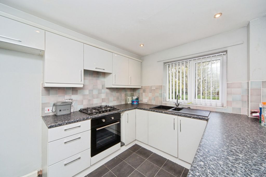 Additional image 2 of 2 bed flat for saleAled Court, Abergele LL22