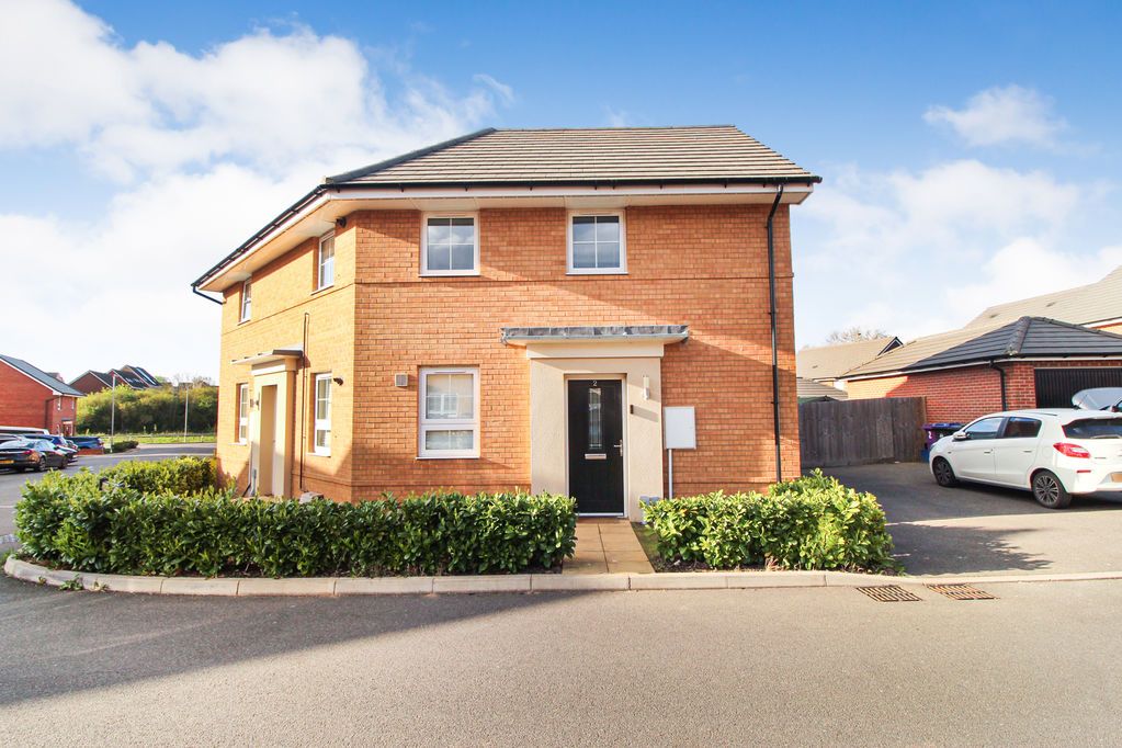 2 bed maisonette for saleBelpaire Close, Henlow SG16