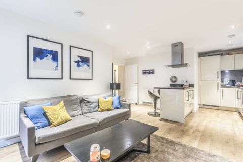 Bedford Road, Clapham North, London SW4