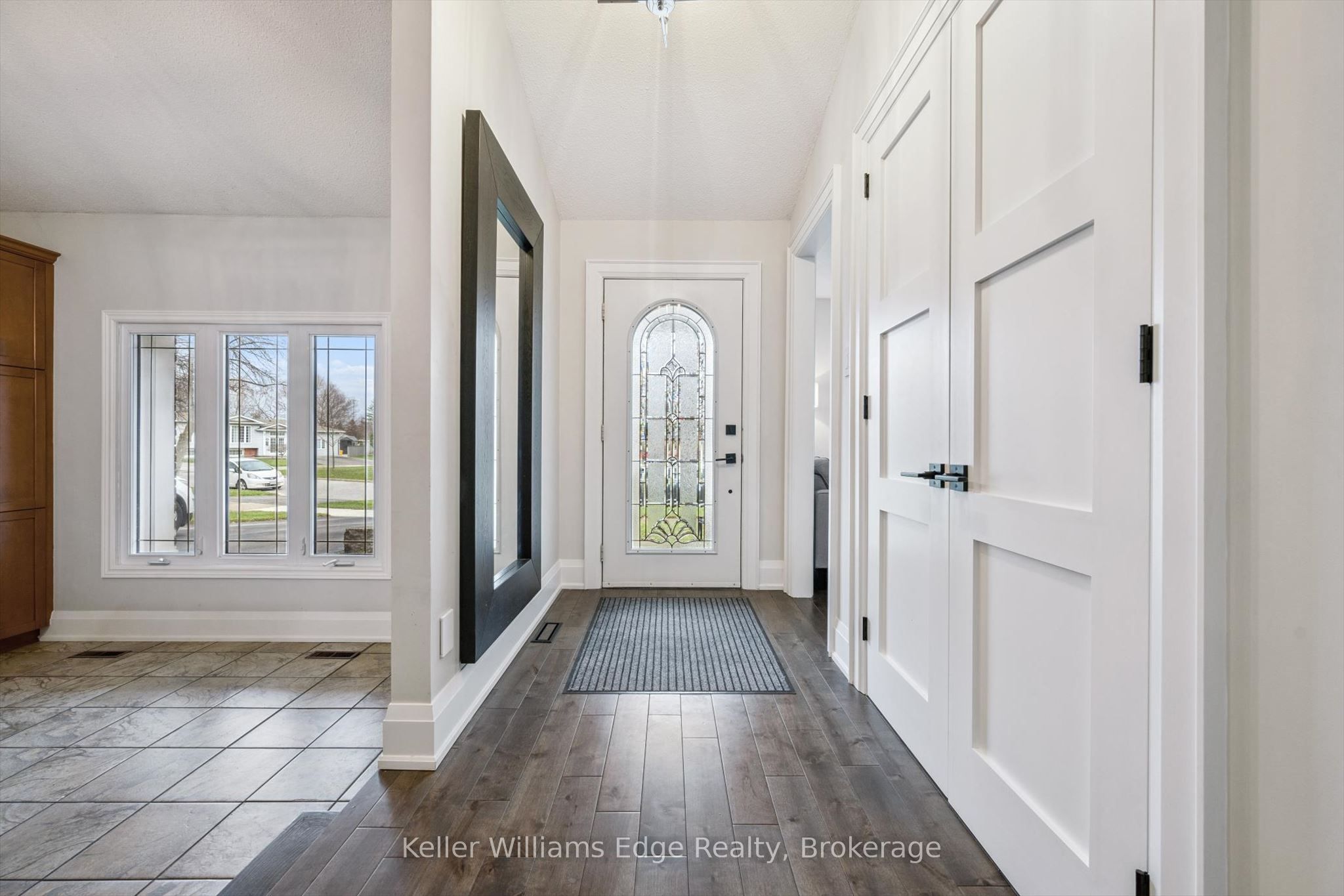 Additional image 4 of 2414 Upton Court, Oakville, ON, L6L 5E4
