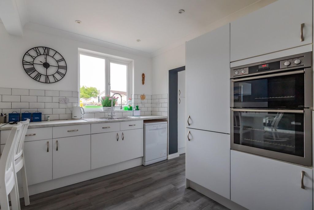 Additional image 7 of 4 bed semi-detached house for saleSolva Avenue, Cardiff CF14