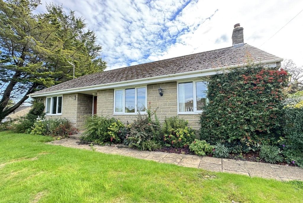 2 bed detached bungalow for saleCharcroft Hill, South Brewham, Bruton BA10