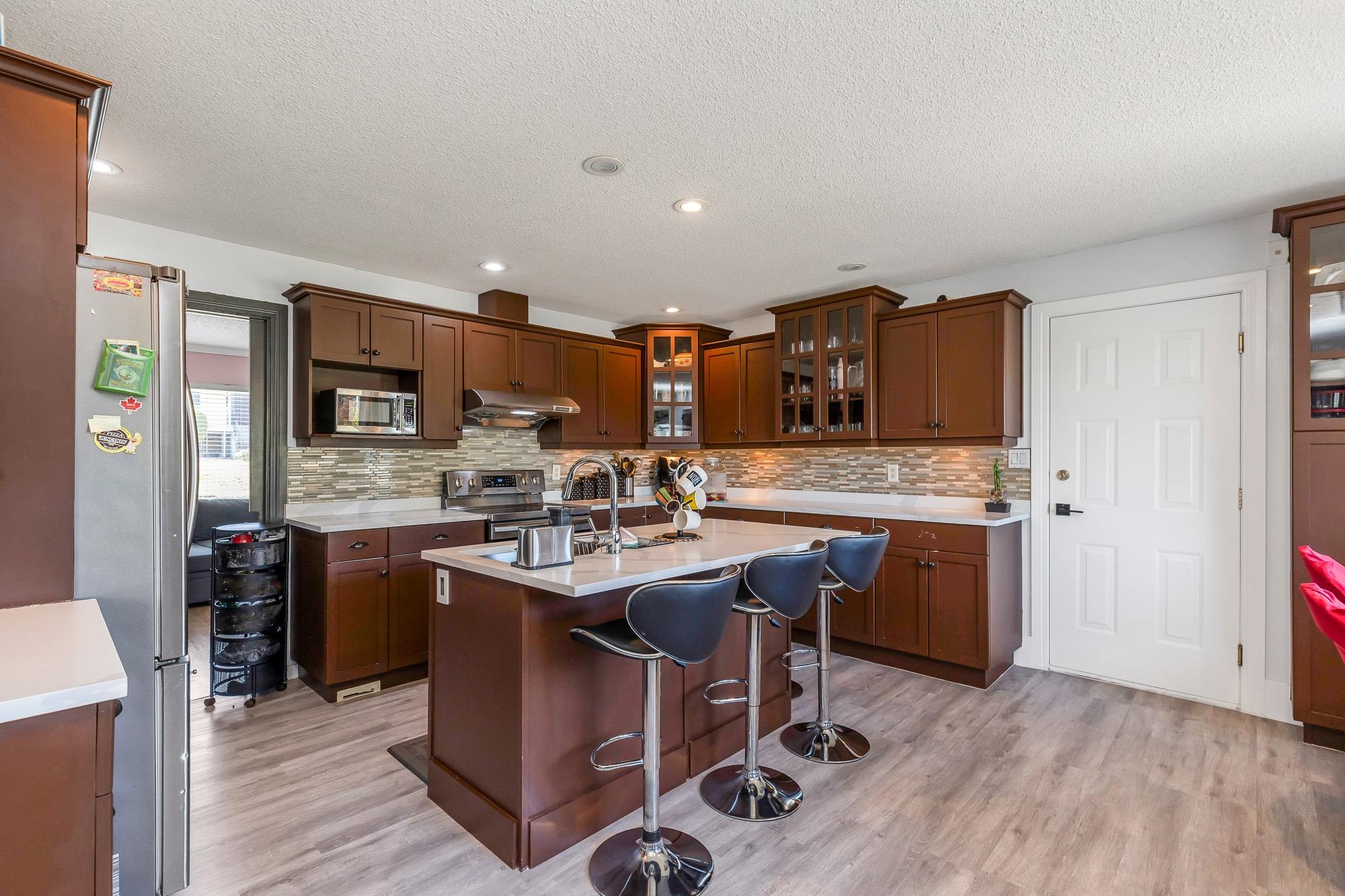 Additional image 5 of 2046 Majestic Crescent, Abbotsford, BC, V2T 3G1