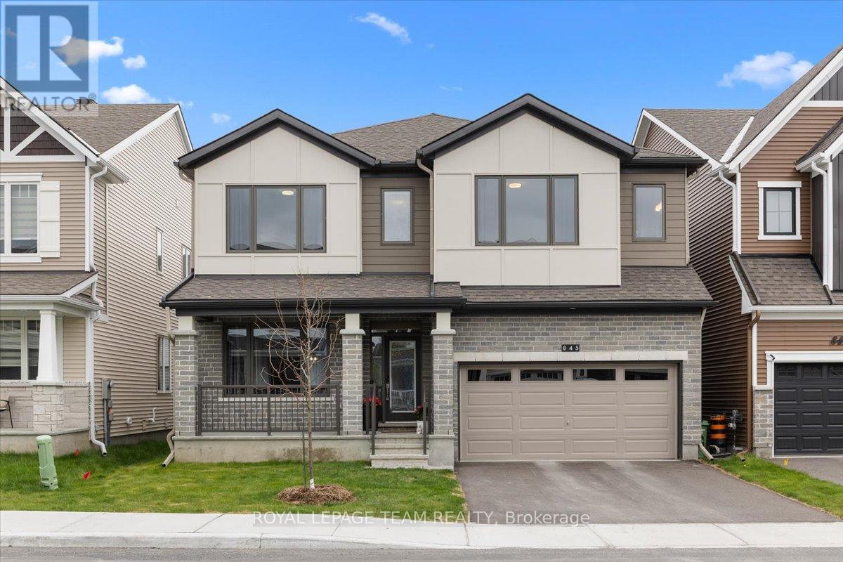 845 PEARLY EVERLASTING CRESCENT