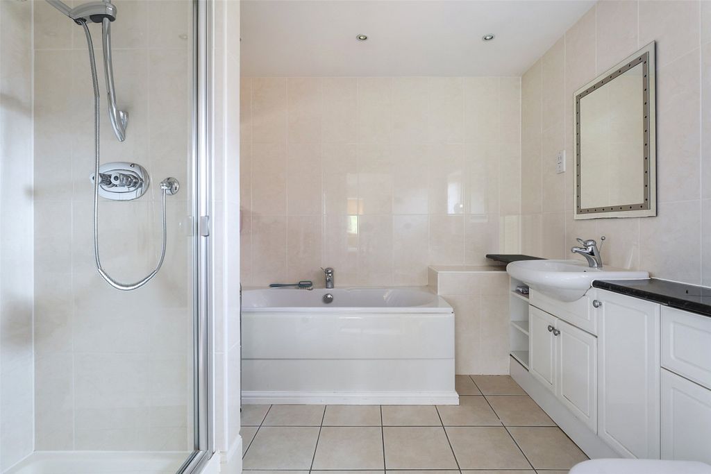 Additional image 17 of 5 bed detached house for saleRykens Lane, Betchworth, Surrey RH3