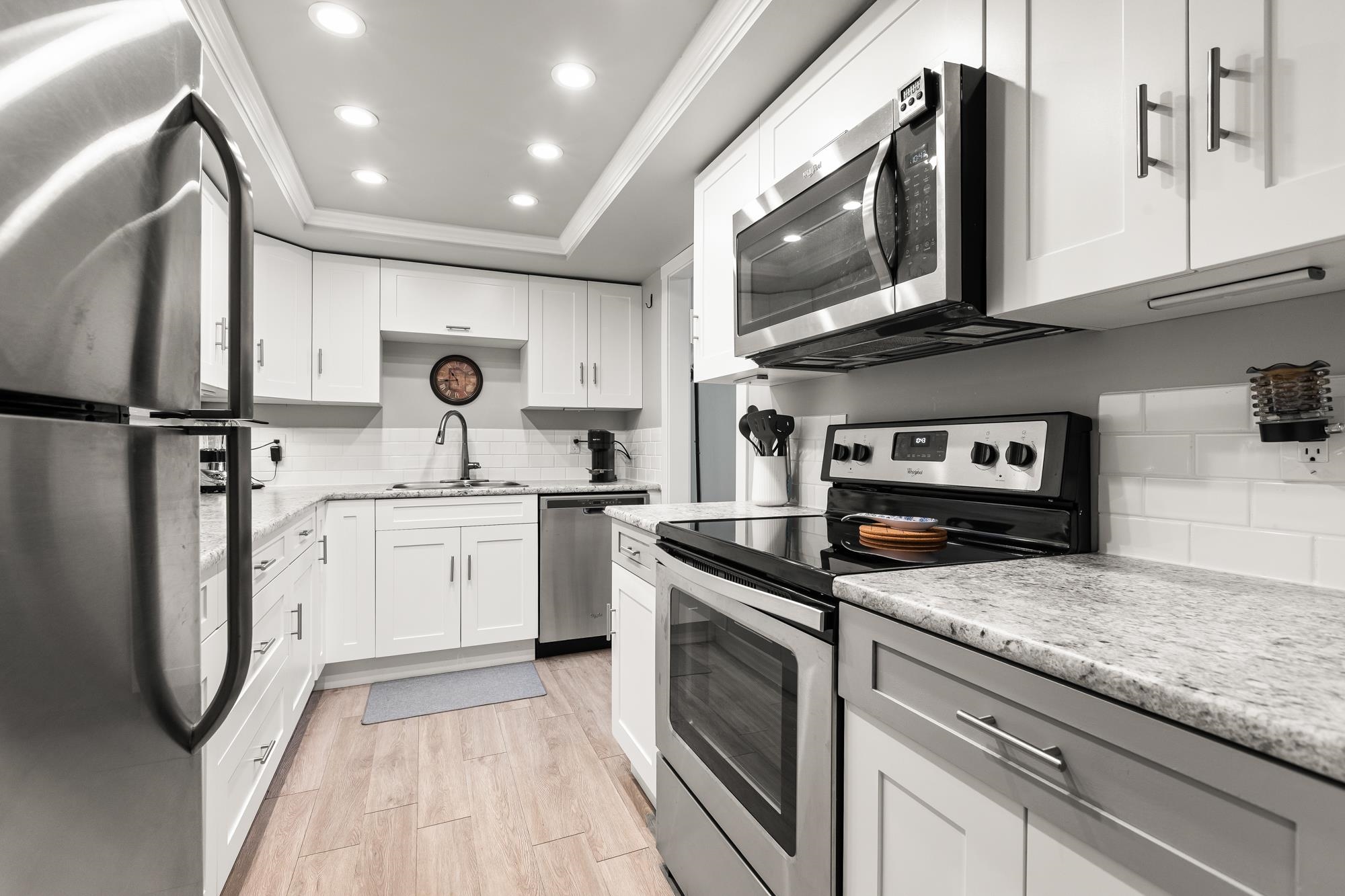 Additional image 5 of 203-1379 Merklin Street, White Rock, BC, V4B 4C2