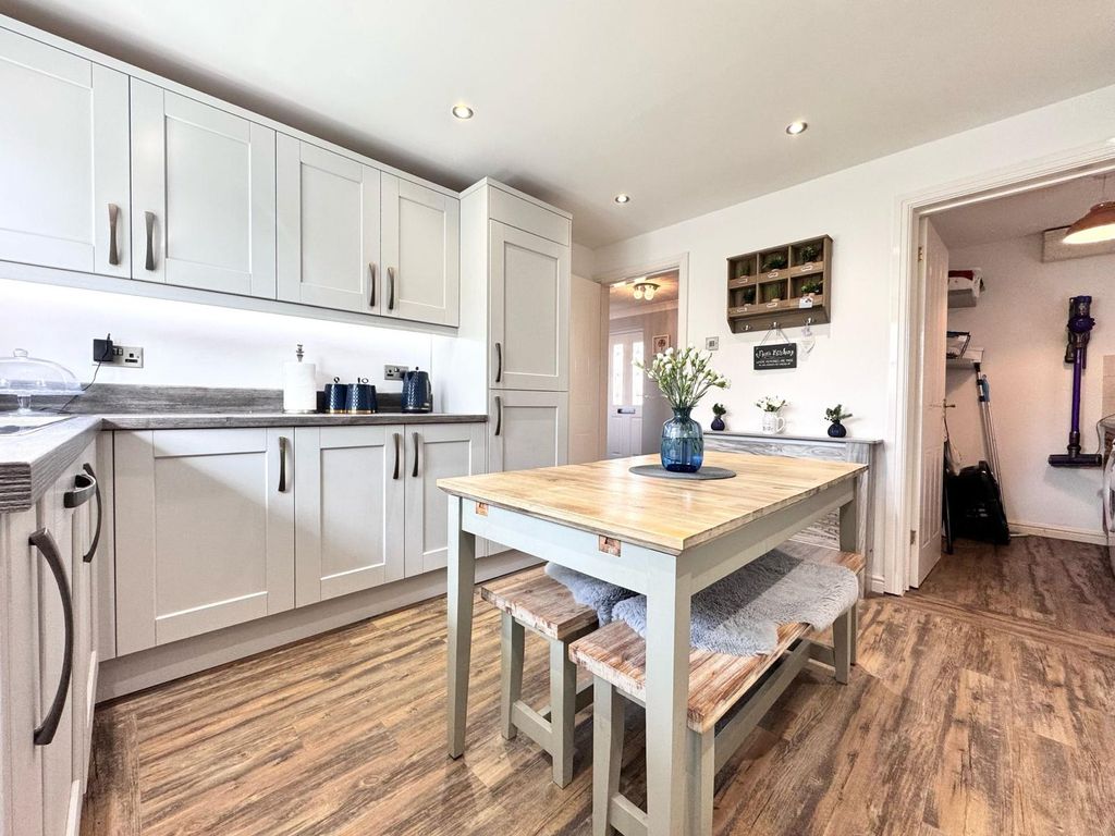 Additional image 7 of 4 bed detached house for saleThe Ridings, Aberdare CF44