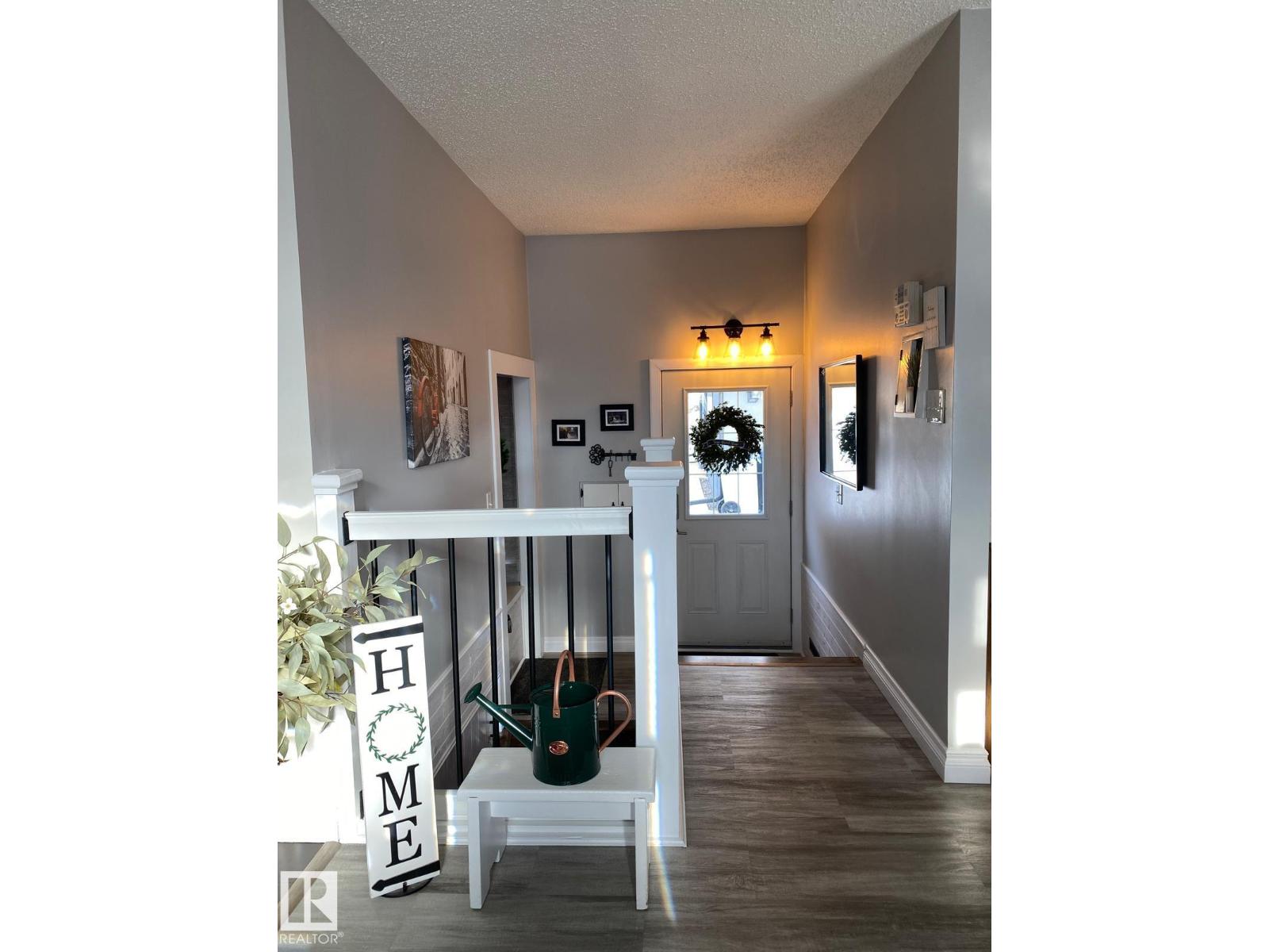 Additional image 3 of 18 Moberly Crescent, Fort Mcmurray, AB, T9H1G9