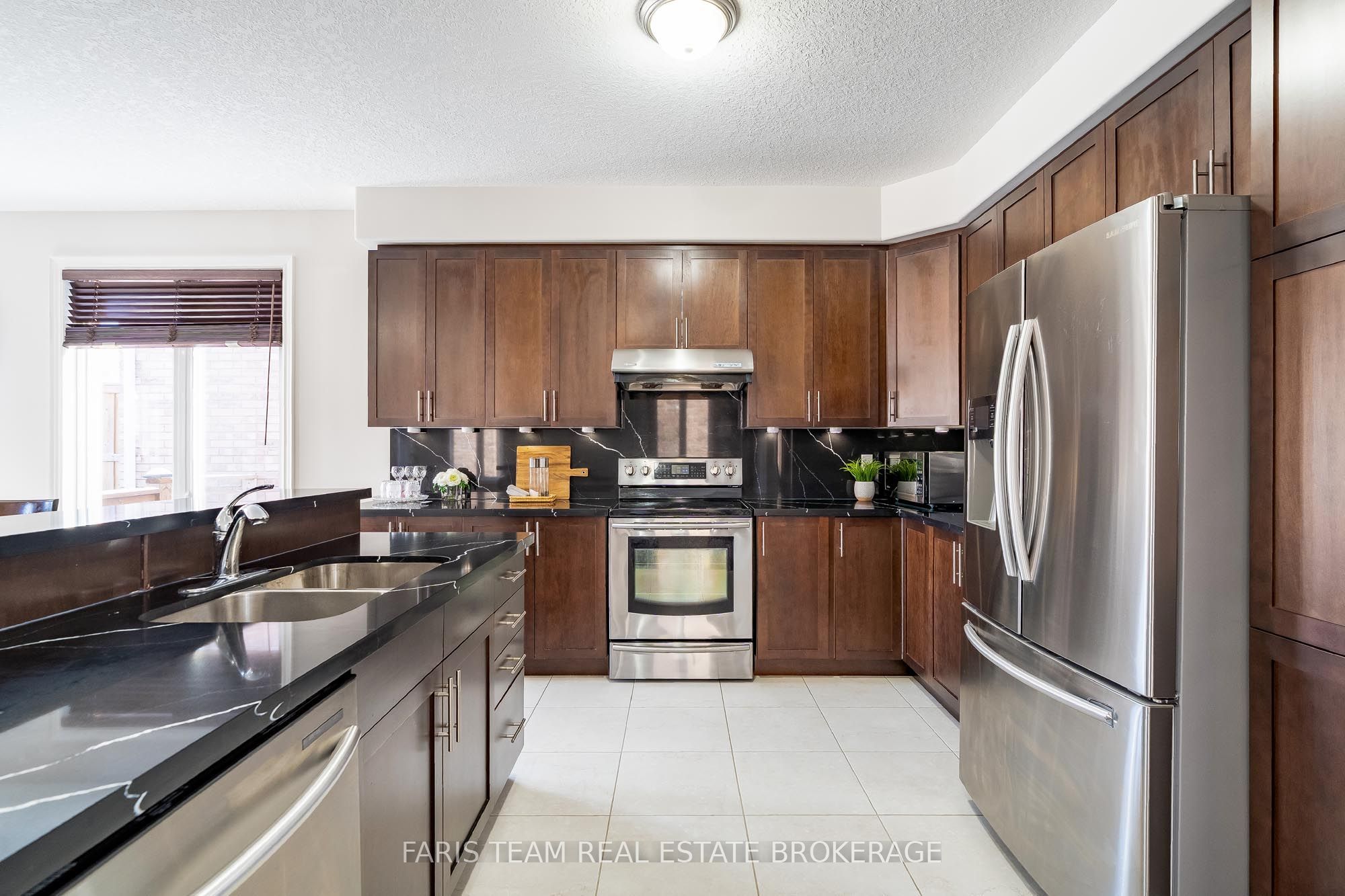 Additional image 3 of 56 Jewel House Lane, Barrie, ON, L4M 0C4