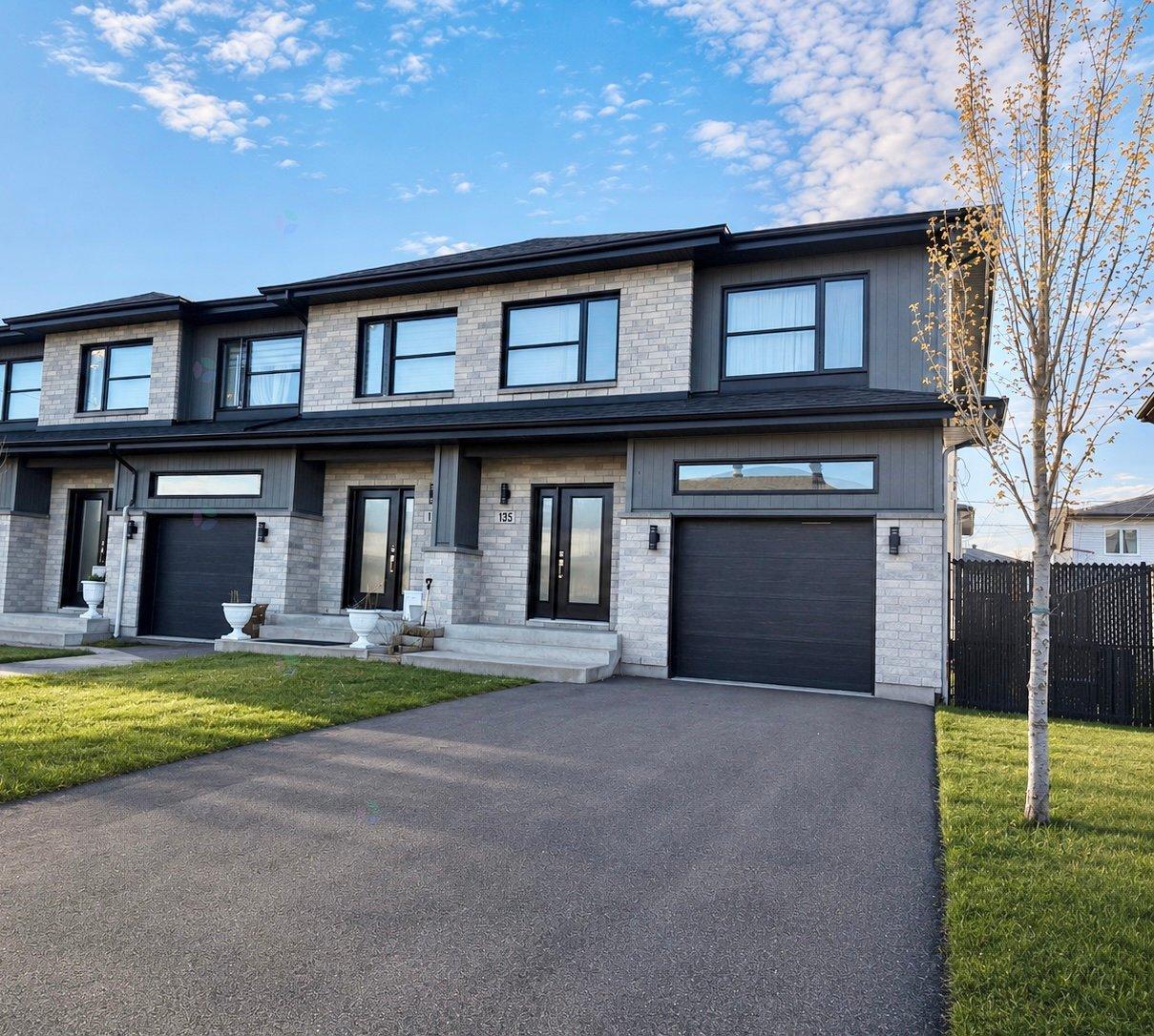 135 Rue Ève-Cournoyer