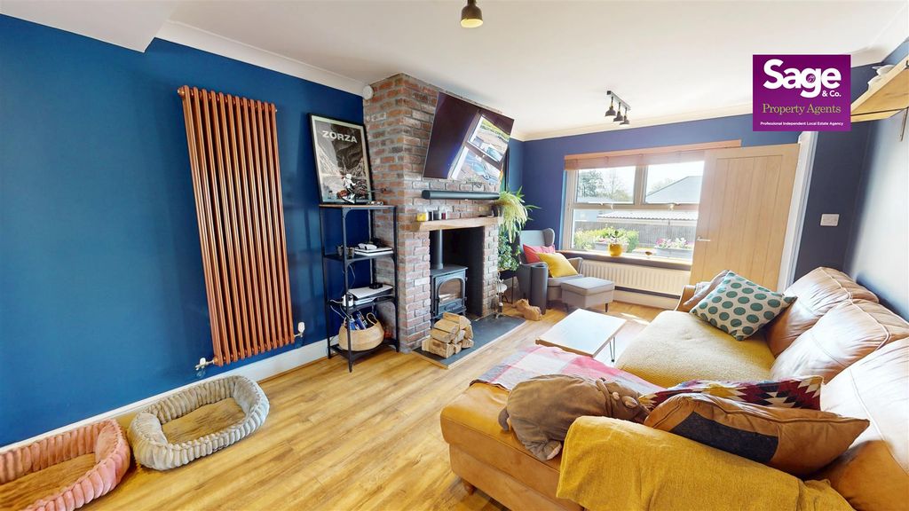 Additional image 3 of 3 bed semi-detached house for saleCollege Road, Penygarn, Pontypool NP4