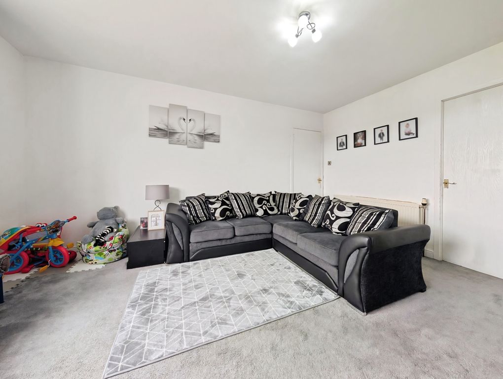 Additional image 7 of 2 bed flat for saleMorton Court, Blackwood ML11