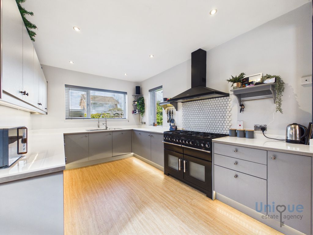 Additional image 7 of 5 bed semi-detached house for saleMayfield Road, Lytham St. Annes FY8