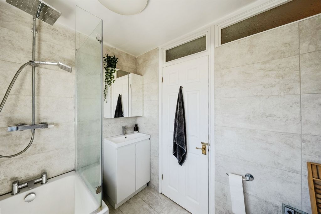 Additional image 21 of 4 bed semi-detached house for saleChannel View, Bulwark, Chepstow NP16