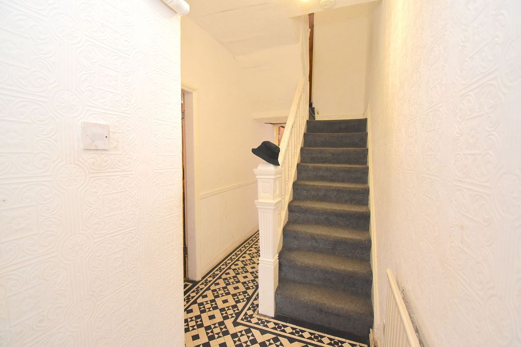 Additional image 10 of 4 bed terraced house for saleFairoak Avenue, Newport NP19
