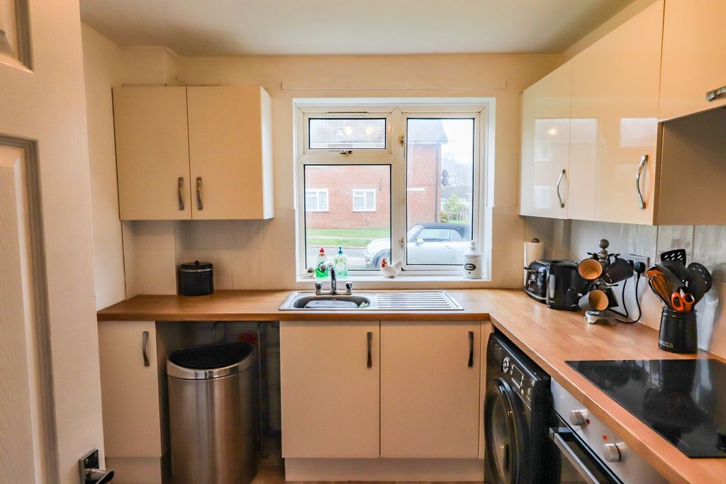 Additional image 2 of 2 bed flat for saleMarley Gardens, Battle TN33