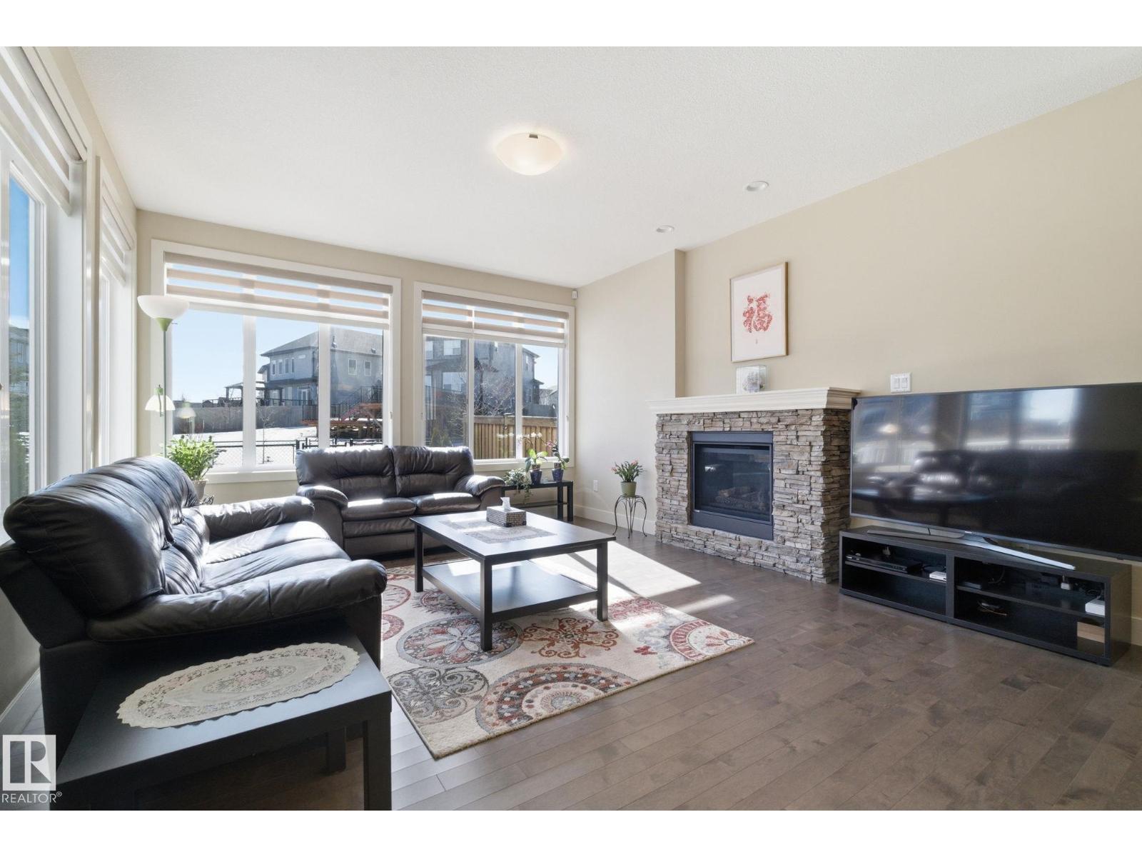 3235 Abbott Crescent SW, Edmonton, AB, T6W1A8