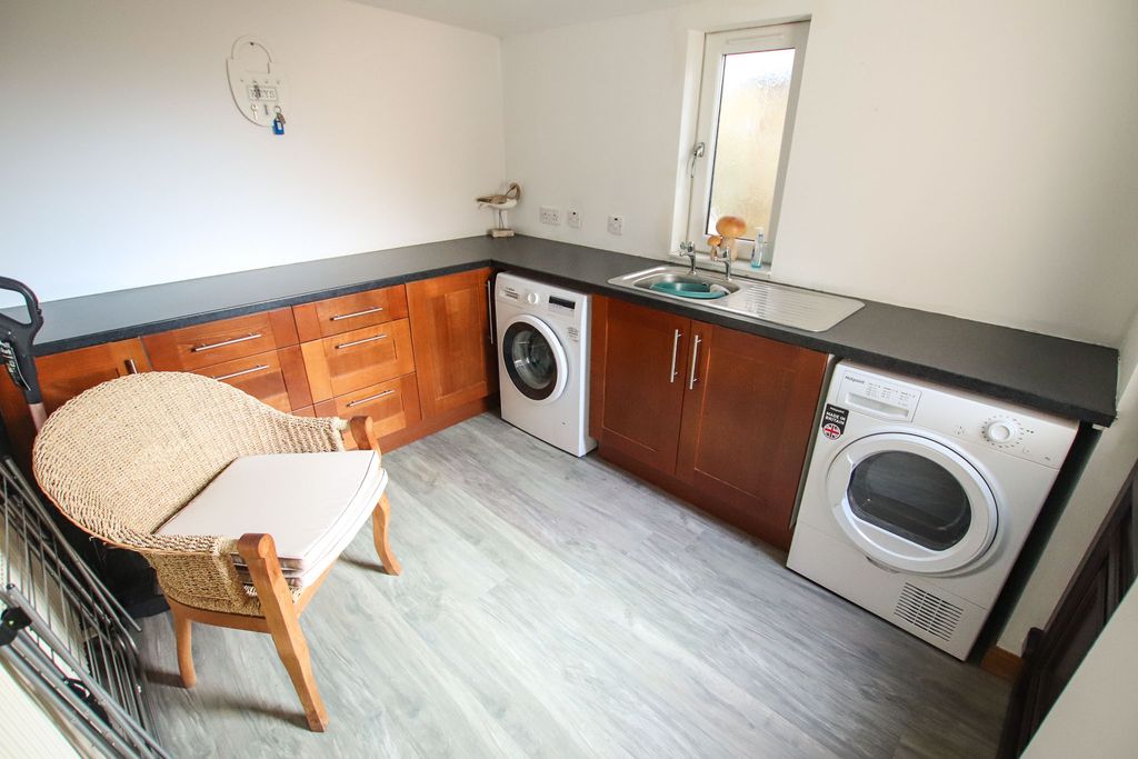 Additional image 8 of 3 bed bungalow for saleUnion Street, Keith AB55