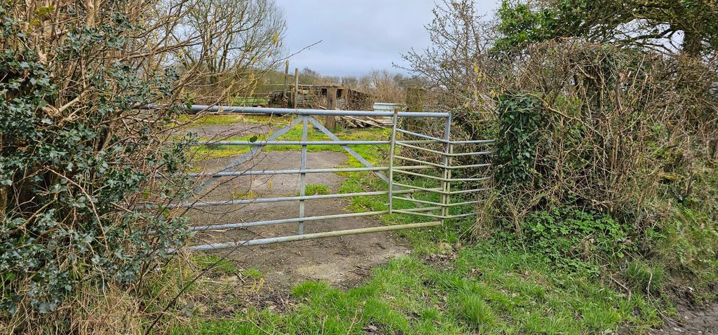 Land for saleChilsworthy EX22 photo 2