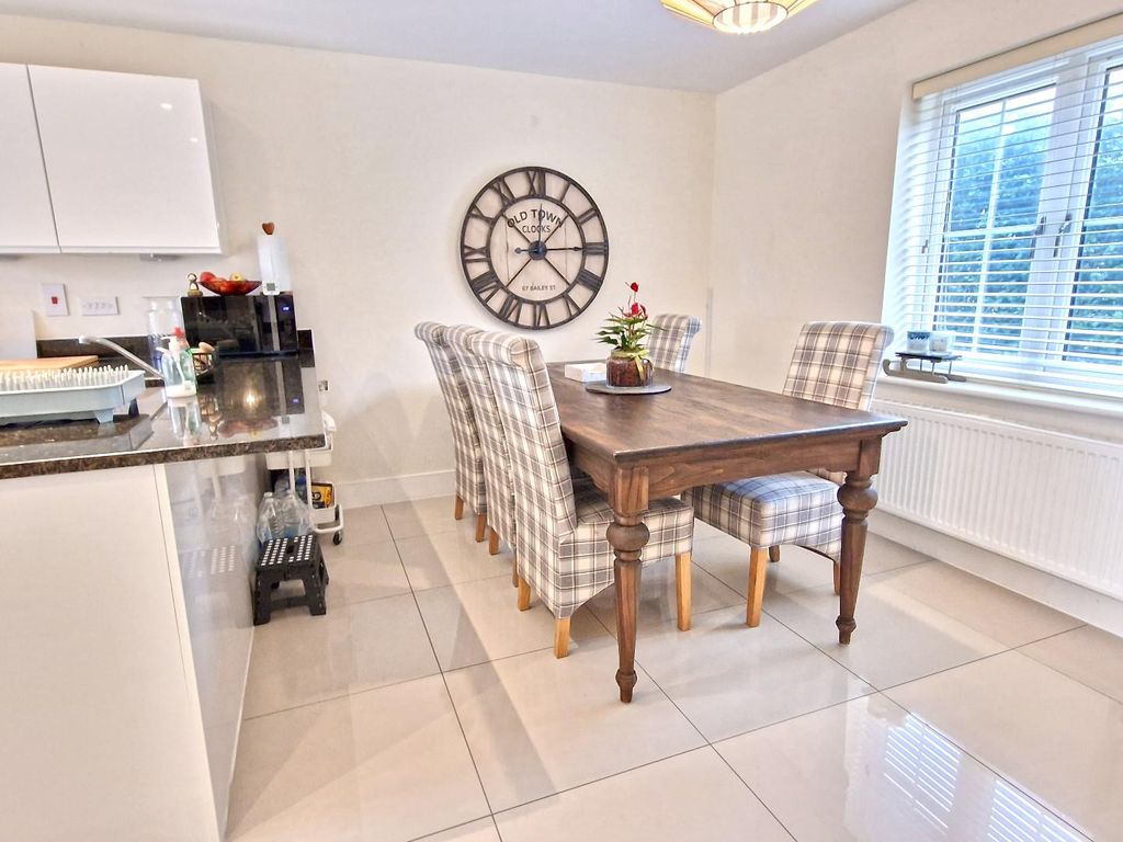 Additional image 6 of 5 bed detached house for saleWhitelands Way, Bicester OX26