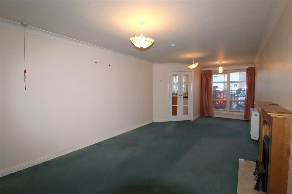 Additional image 4 of 2 bed flat for sale8 Royal Ness Court, Ness Walk, Inverness IV3