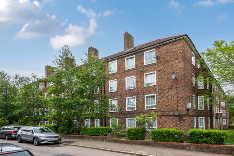 Kentwell Close, Turnham Road, Brockley, London SE4