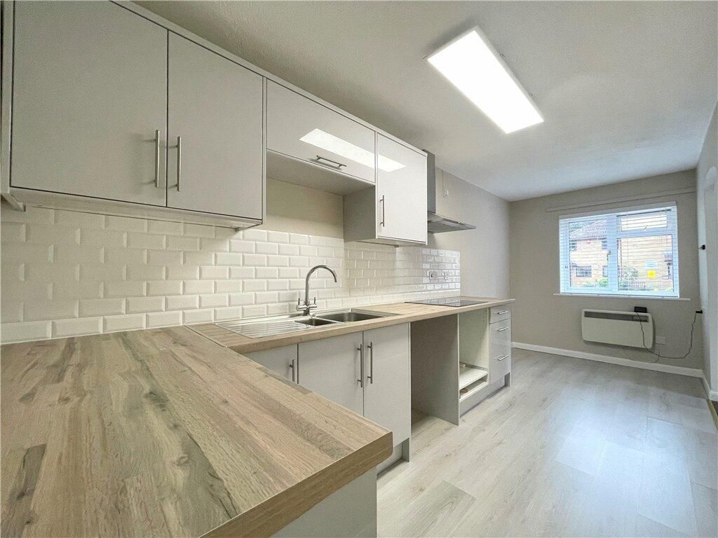Additional image 2 of 2 bed flat for saleSt. Georges Road East, Aldershot GU12