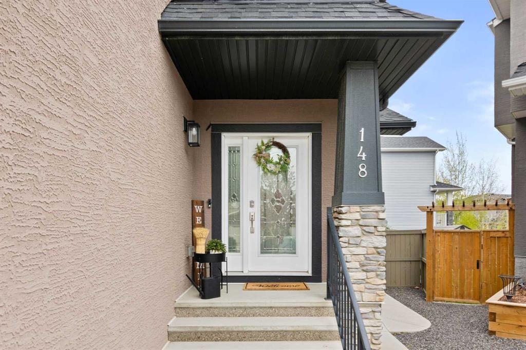 Additional image 4 of 148 Baysprings Court SW, Airdrie, AB, T4B3X7
