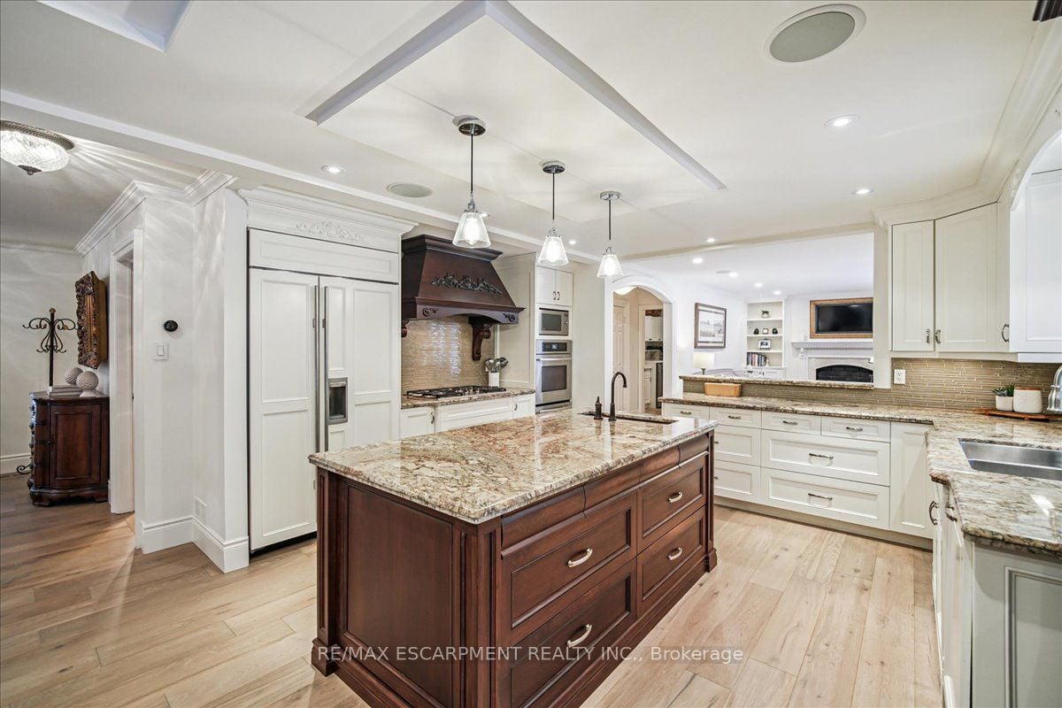 Additional image 5 of 2305 Cheverie Street, Oakville, ON, L6J 6C5