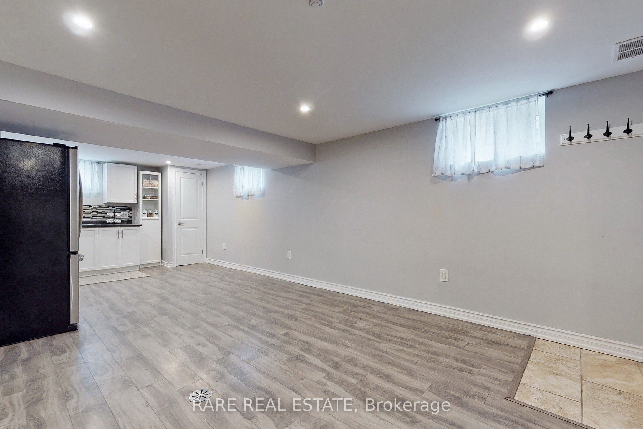 Lower-508 Upper Gage Avenue, Hamilton, ON, L8V 4J5 photo 5
