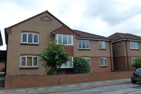 Holyrood Court, Bramcote NG9