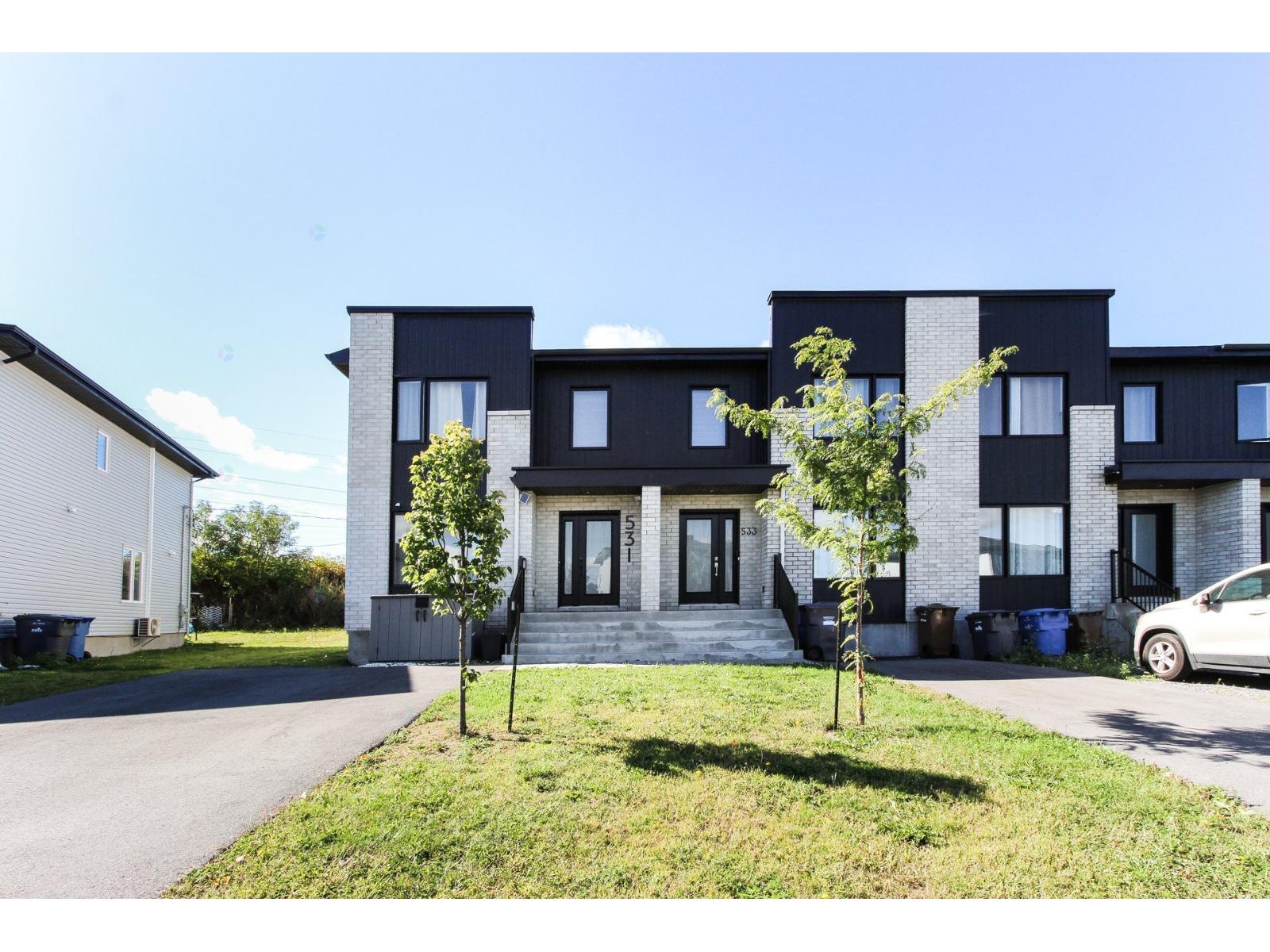 531 Av. de la Traversée