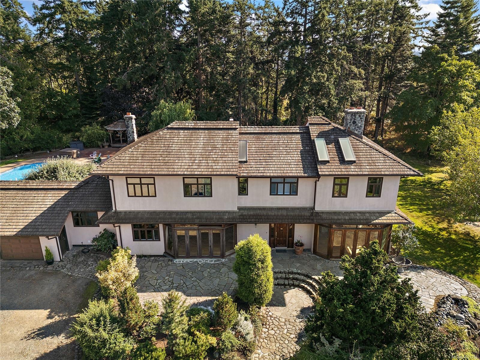 845 Downey Road, North Saanich, BC, V8L 5P8