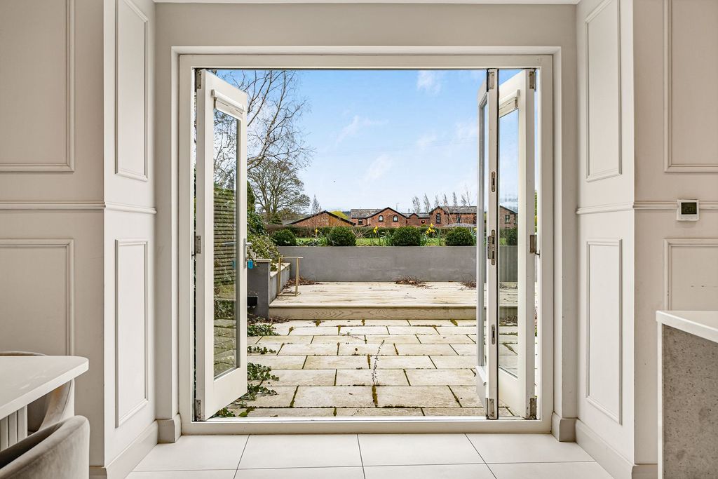 Additional image 8 of 3 bed terraced house for saleMerrymans Lane, Alderley Edge SK9