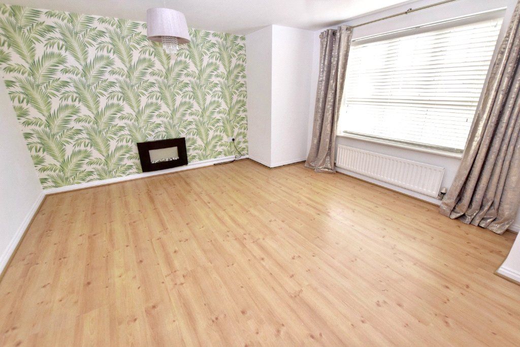 Additional image 2 of 2 bed flat for saleTavistock Close, Leeds, West Yorkshire LS12
