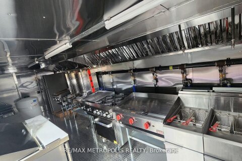 Additional image 7 of 1243 Dundas Street E, Whitby, ON, L1N 2K6