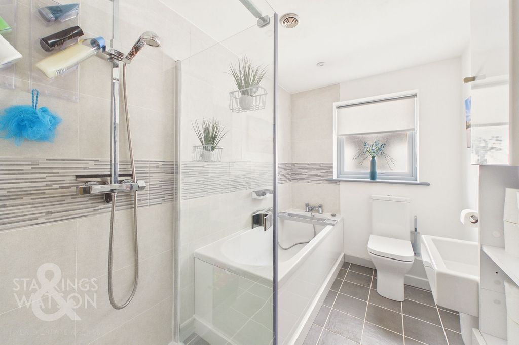 Additional image 17 of 3 bed detached house for saleOclee Place, Old Grammar Lane, Bungay NR35